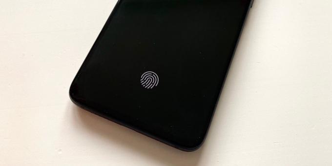 Xiaomi Mi 9 לייט: חיישן טביעת אצבע