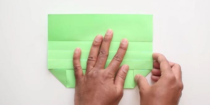 מעטפה עם הידיים ללא דבק: לקפל את הפינות