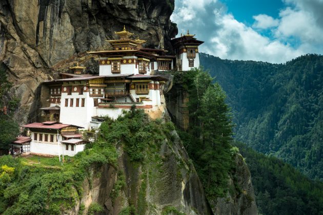 לאן ללכת לחופשה: מנזר Paro Taktsang בבהוטן