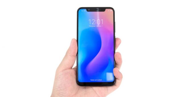 סקירת Xiaomi Mi 8: מסך