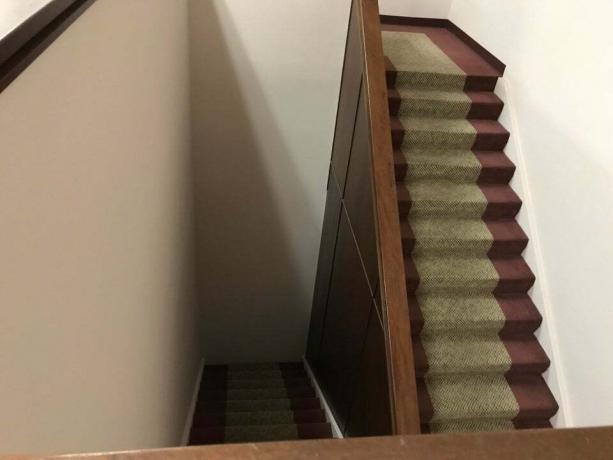 גרם מדרגות מוזר