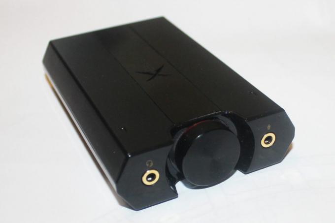 Creative Sound BlasterX G5: לוח קדמי