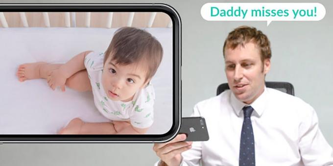 תינוק צג חכם Cubo AI מספק את הפונקציה של תקשורת קול דו כיוונית.
