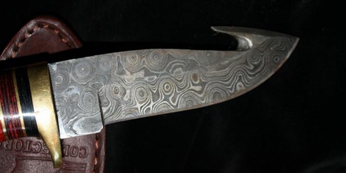 טכנולוגיות תרבות עתיקות: סכין ציד מודרנית עשויה פלדת דמשק 