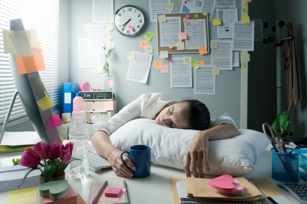 עייפות מתמדת מעידה על היעדר השומן בתזונה
