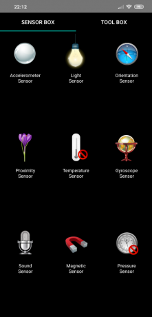 לסקור Xiaomi Pocophone F1: SensorBox