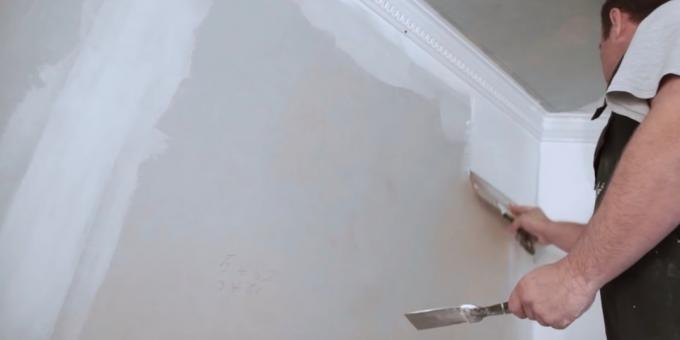 כיצד ליישר את מרק הקיר: מעבר משטח מטופל כבר מכוסה