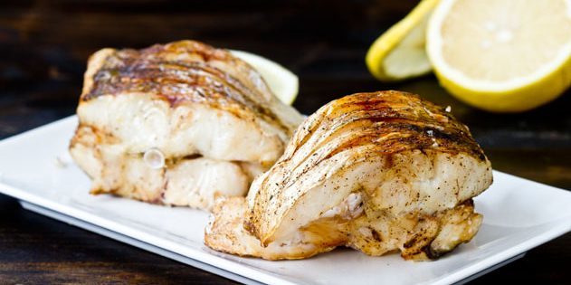 איך לבשל דג בתנור על הגריל