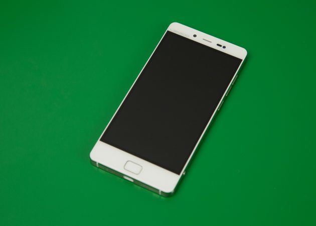 Leagoo עלית 1: נוף קדמי