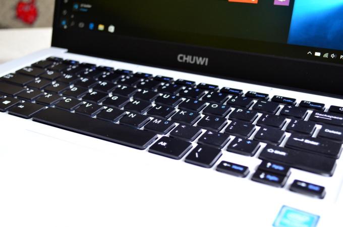 Chuwi LapBook 14.1: מקלדת