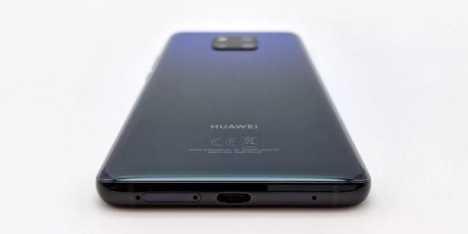 Huawei Mate 20 פרו: מחבר USB