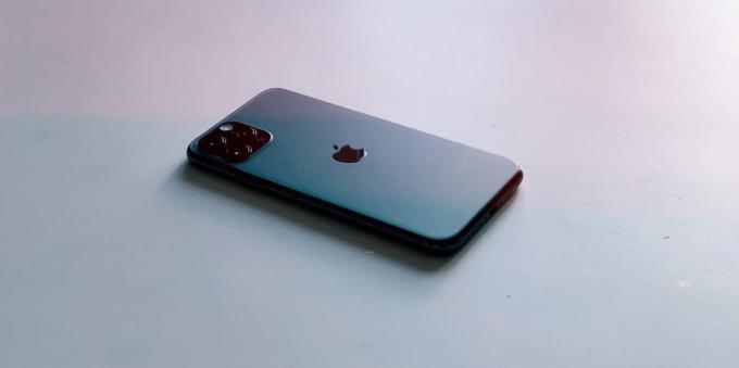 11 Pro iPhone: זכוכית
