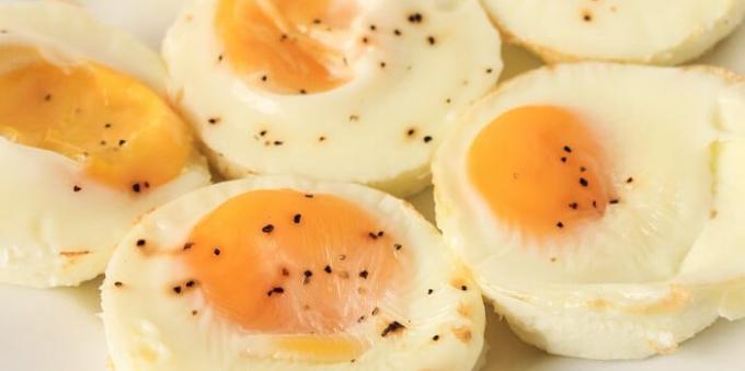 ביצים פשוט אפויות בתנור